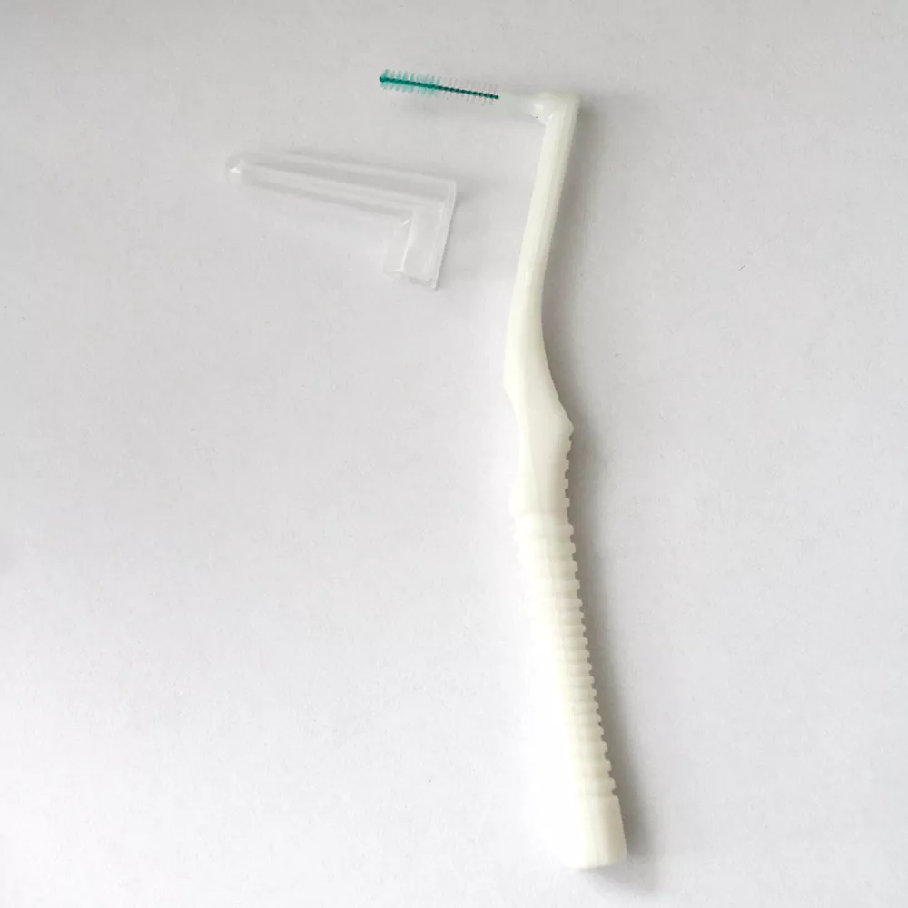 Scovolino interdentale con setole in nylon Scovolino interdentale con setole in nylon